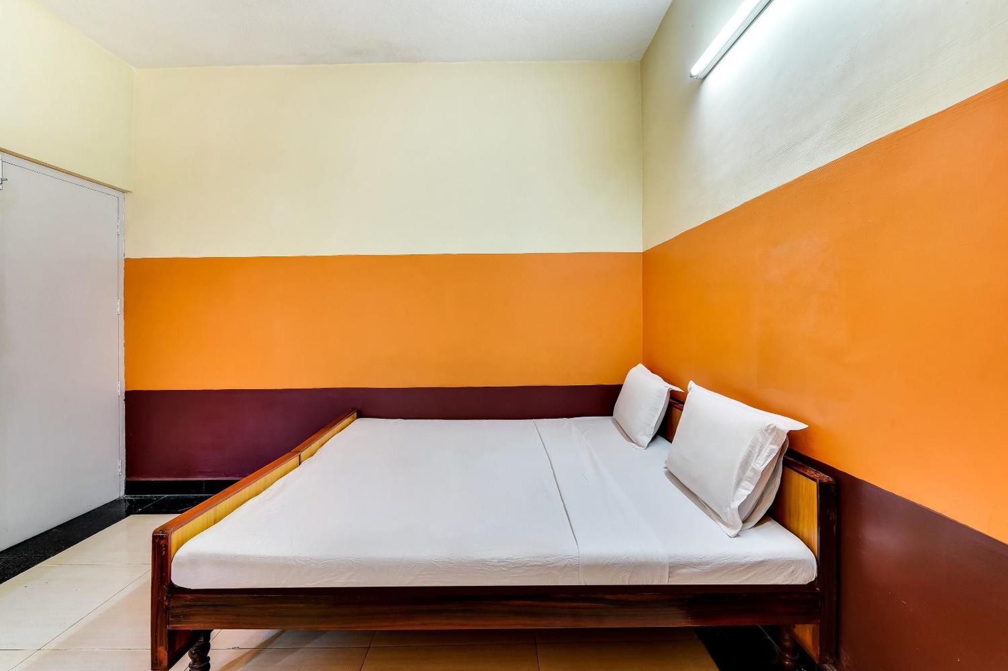 Hotel O Srinivasa Residency Lodge Tirupati Exterior foto